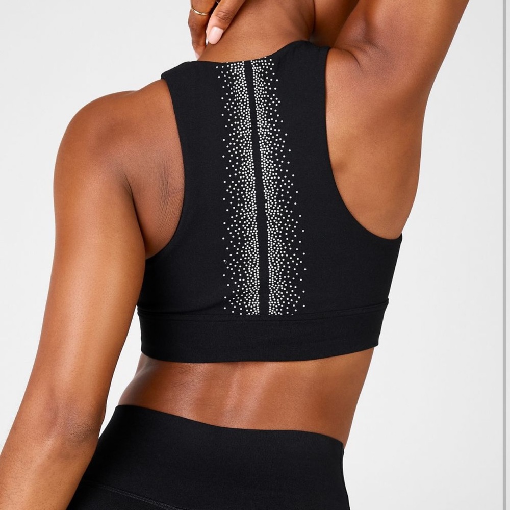 Fabletics Oaklyn Reflective SculptKnit® Bra NWOT